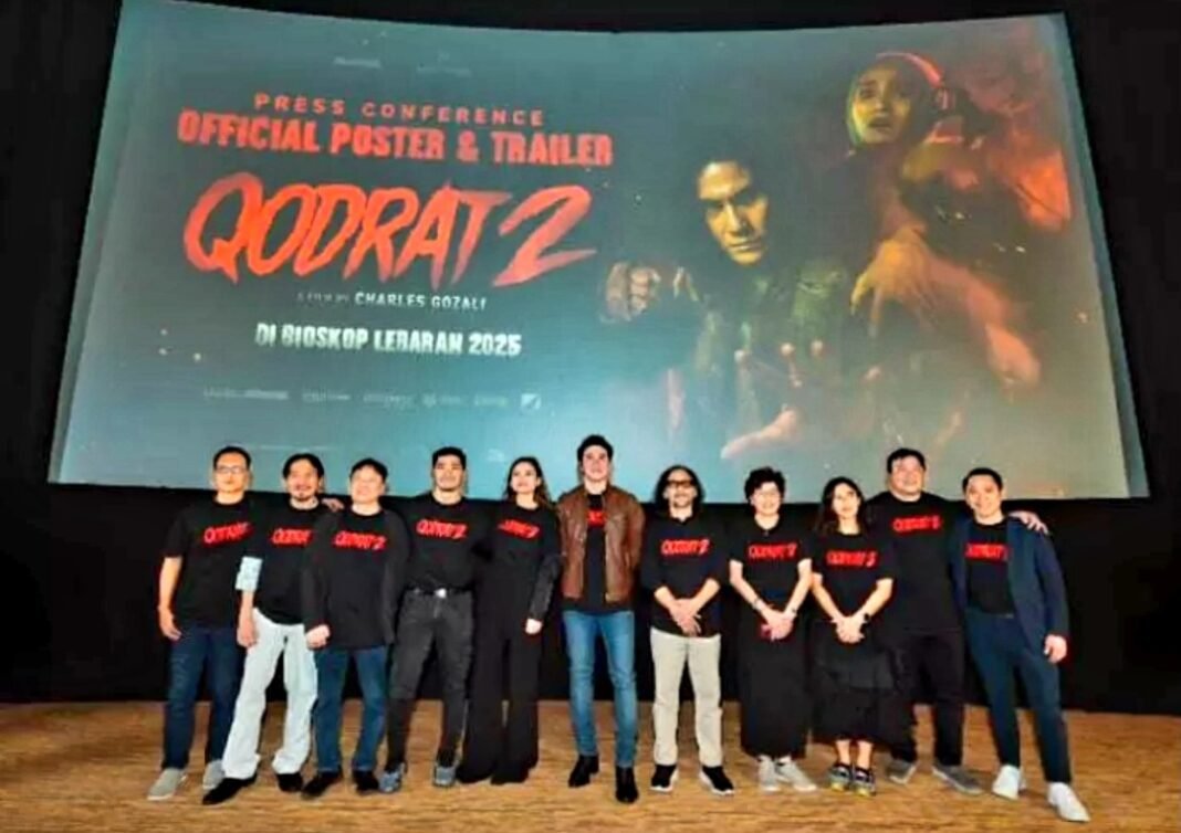 “Qodrat 2 Rilis Poster dan Trailer: Horor Lebih Mencekam, Siap Guncang Bioskop Lebaran 2025” “Qodrat 2 Rilis Poster dan Trailer: Horor Lebih Mencekam, Siap Guncang Bioskop Lebaran 2025”