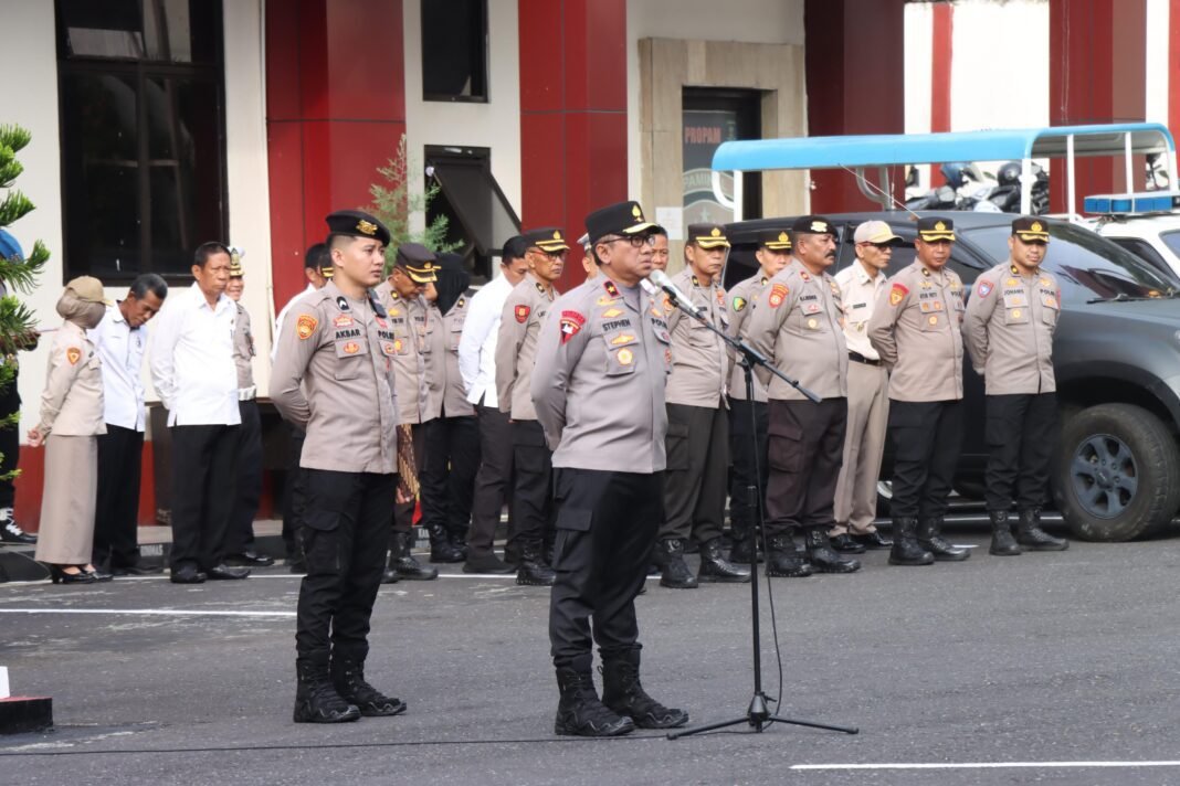 Apel Pagi, Wakapolda Himbau Personel Polri Utamakan Integritas di Bulan Suci Ramadan Apel Pagi, Wakapolda Himbau Personel Polri Utamakan Integritas di Bulan Suci Ramadan