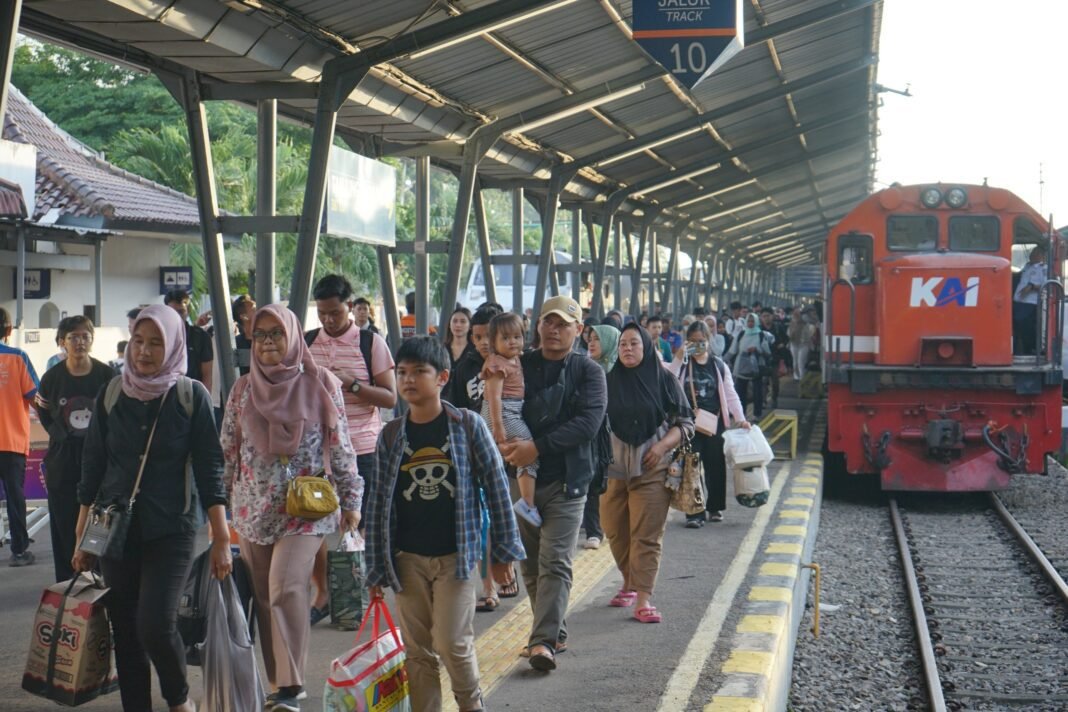 Mudik Gratis Naik Kereta Api Idul Fitri 2025, Catat Syarat dan Cara Registrasinya Mudik Gratis Naik Kereta Api Idul Fitri 2025, Catat Syarat dan Cara Registrasinya
