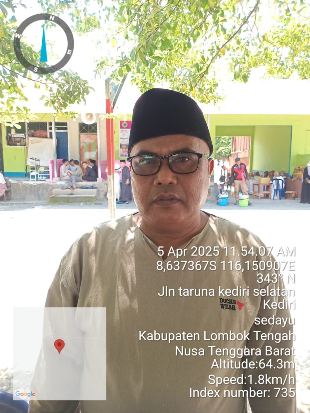HALAL BIHALAL ALUMNI PONPES NURUL HAKIM DIHADIRI RIBUAN SANTRI / WATI DI KEDIRI LOMBOK BARAT. HALAL BIHALAL ALUMNI PONPES NURUL HAKIM DIHADIRI RIBUAN SANTRI / WATI DI KEDIRI LOMBOK BARAT.