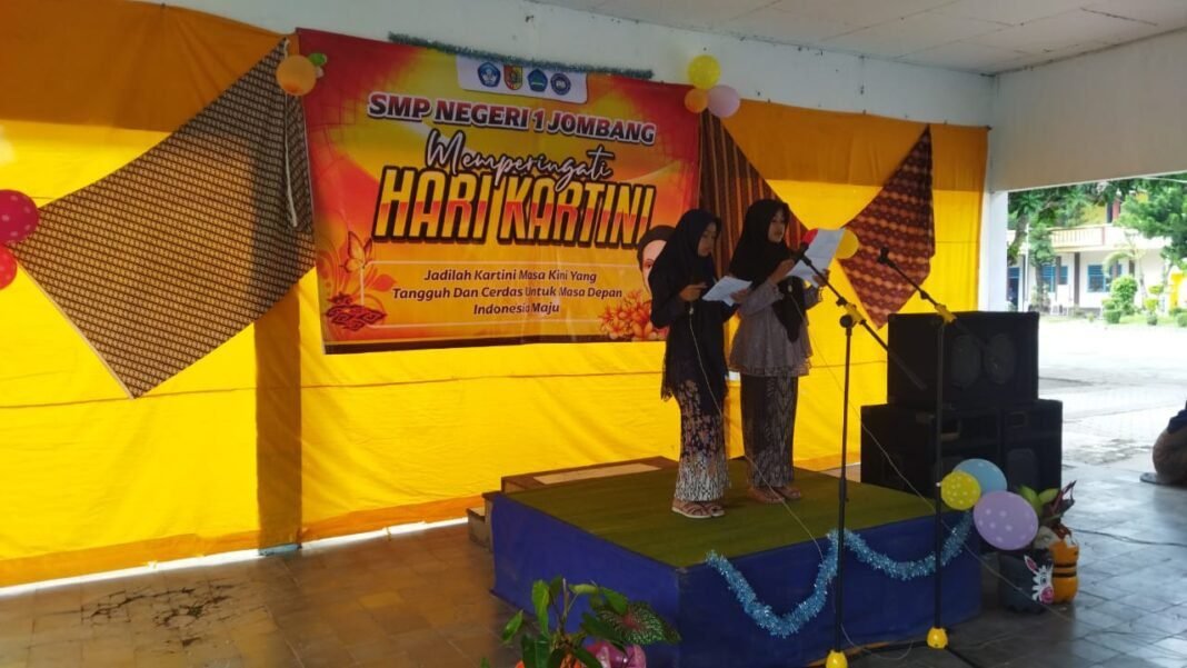 Smp 1 Jombang Ajarkan Siswa dan Siswi Jadi Kartini Yang Tangguh Untuk Masa Depan Indonesia Smp 1 Jombang Ajarkan Siswa dan Siswi Jadi Kartini Yang Tangguh Untuk Masa Depan Indonesia