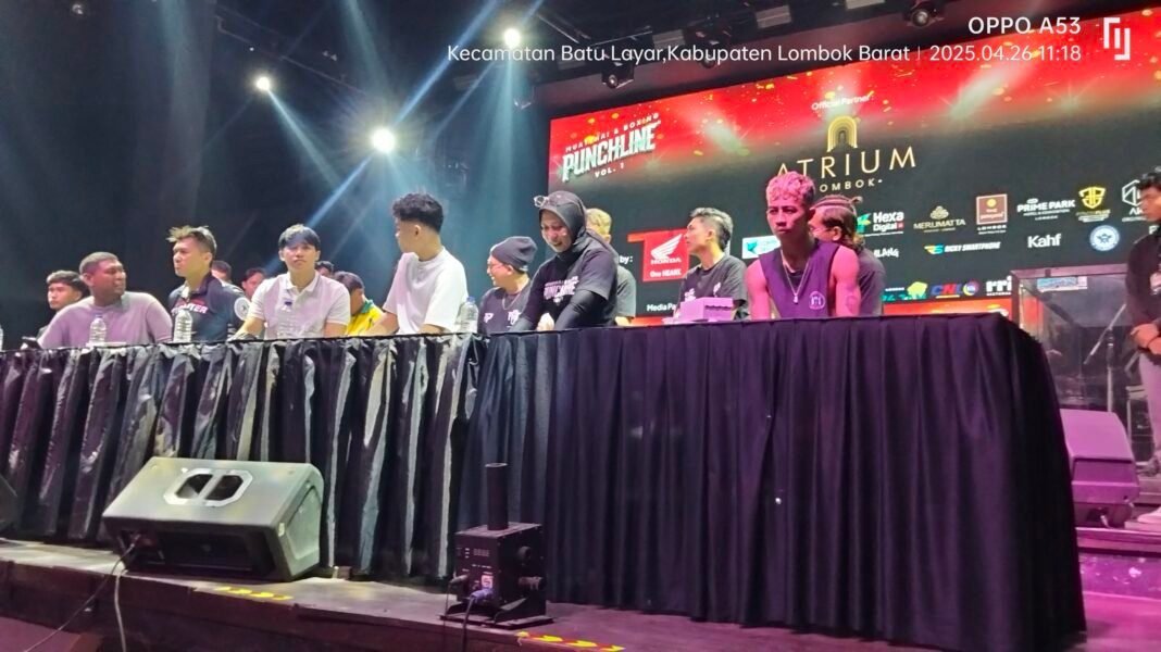 Lombok Gelar Perdana Event Boxing & Muay Thai: 28 Fighter Siap Adu Skill di Atas Ring Lombok Gelar Perdana Event Boxing & Muay Thai: 28 Fighter Siap Adu Skill di Atas Ring