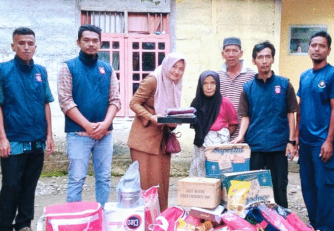 Korban Kebakaran dan Aparatur Desa Sampaikan Terima Kasih dan Apresiasi Kepada Pemerintah Korban Kebakaran dan Aparatur Desa Sampaikan Terima Kasih dan Apresiasi Kepada Pemerintah