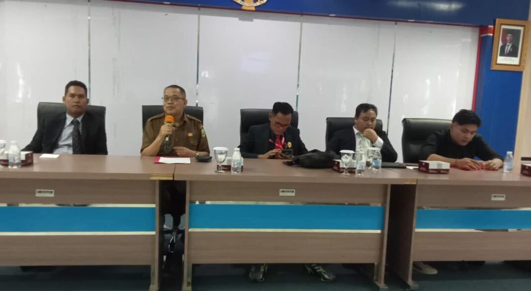 Kantor Hukum Desri Nago dan Rekan Berikan Edukasi Hukum ke Siswa SMK Negeri 2 Palembang Kantor Hukum Desri Nago dan Rekan Berikan Edukasi Hukum ke Siswa SMK Negeri 2 Palembang