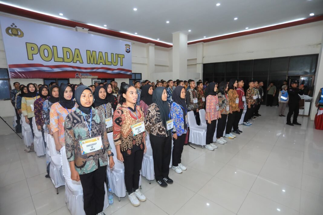 *Kapolda Malut Pimpin Sidang Penentuan Hasil Seleksi Awal Penerimaan Anggota Polri 2025* *Kapolda Malut Pimpin Sidang Penentuan Hasil Seleksi Awal Penerimaan Anggota Polri 2025*