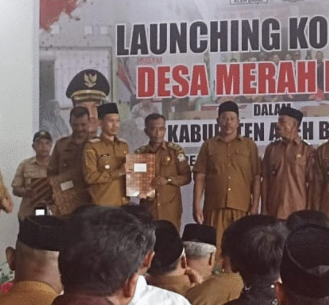 Pasi Pinang Raih 2 Penghargaan Dari Bupati Sebagai Gampong Tercepat Bentuk Koperasi Merah Putih Pasi Pinang Raih 2 Penghargaan Dari Bupati Sebagai Gampong Tercepat Bentuk Koperasi Merah Putih