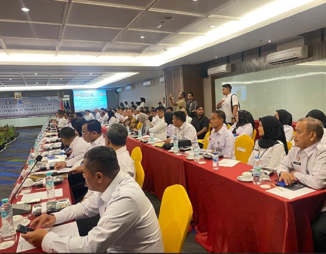 Karutan Kelas I Palembang Hadiri Kunjungan Reses Komisi XIII DPR RI Persidangan III Th. 2024/2025 Karutan Kelas I Palembang Hadiri Kunjungan Reses Komisi XIII DPR RI Persidangan III Th. 2024/2025