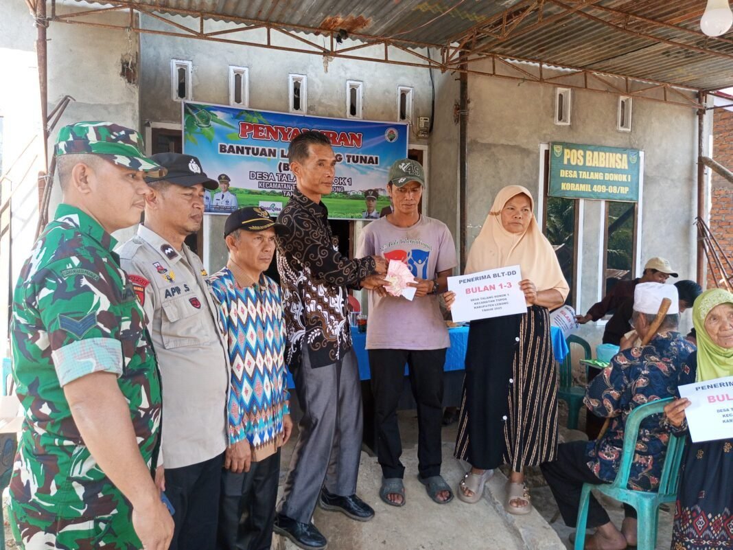 Sebanyak 29 KPM Terima BLT-DD, Ini Pesan Pjs Talang Kades Donok1 Sebanyak 29 KPM Terima BLT-DD, Ini Pesan Pjs Talang Kades Donok1
