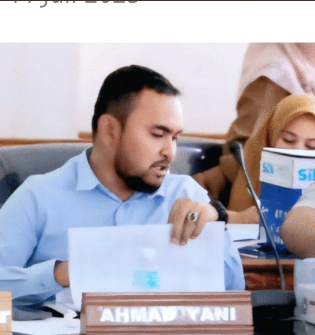 Ahmad Yani Anggota DPRK Aceh Barat Minta Pengawas Tenaga Kerja Periksa Kepatuhan Perusahaan & UMKM Ahmad Yani Anggota DPRK Aceh Barat Minta Pengawas Tenaga Kerja Periksa Kepatuhan Perusahaan & UMKM