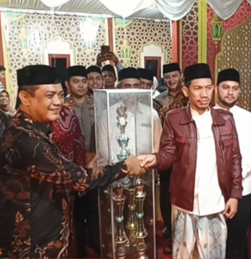 MTQ Ke 37 Tingkat Kabupaten Resmi DiTutup, Kecamatan Meureubo Tampil Sebagai Juara Umum MTQ Ke 37 Tingkat Kabupaten Resmi DiTutup, Kecamatan Meureubo Tampil Sebagai Juara Umum