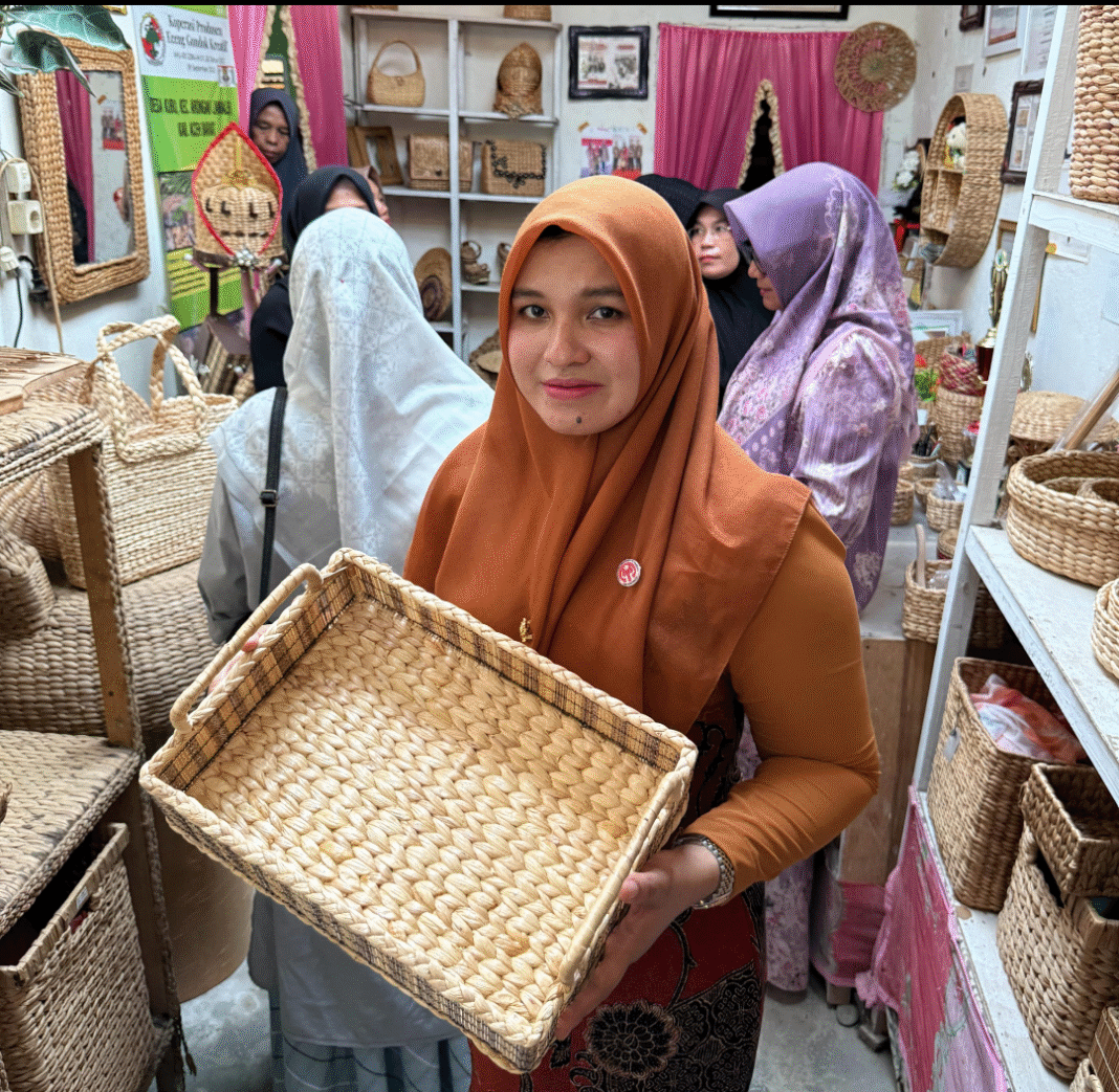 Fokus Desa Kerajinan,Dekranasda Aceh Barat Siap di Nilai Dekranasda Aceh Fokus Desa Kerajinan,Dekranasda Aceh Barat Siap di Nilai Dekranasda Aceh