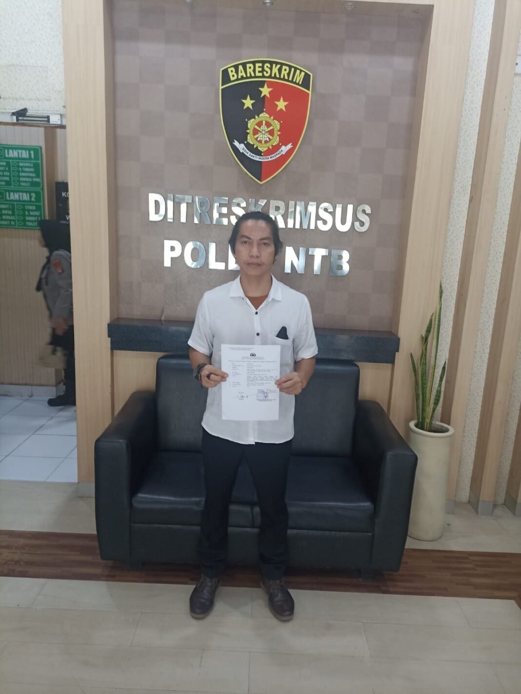KUAT NTB Laporkan Dugaan Korupsi di Pemda Lobar, Akan Seret 106 Pejabat, BPKAD hingga Bupati* KUAT NTB Laporkan Dugaan Korupsi di Pemda Lobar, Akan Seret 106 Pejabat, BPKAD hingga Bupati*