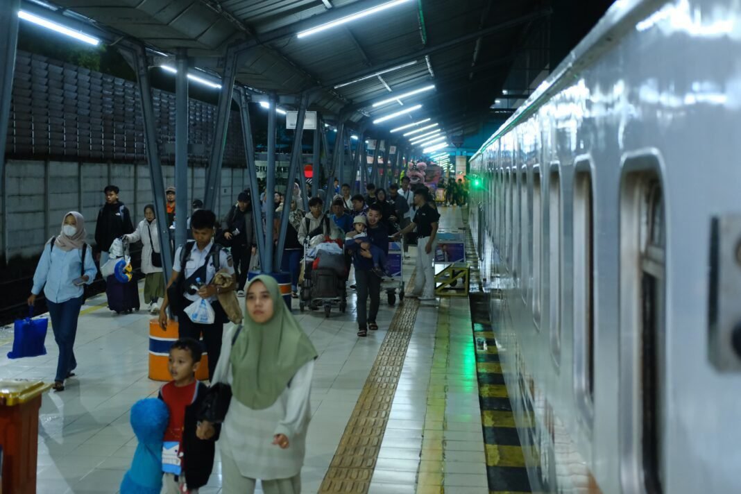 Sambut HUT ke-80 RI, KAI Divre III Palembang Hadirkan Promo Merdeka untuk Kereta Api Sindang Marga Sambut HUT ke-80 RI, KAI Divre III Palembang Hadirkan Promo Merdeka untuk Kereta Api Sindang Marga