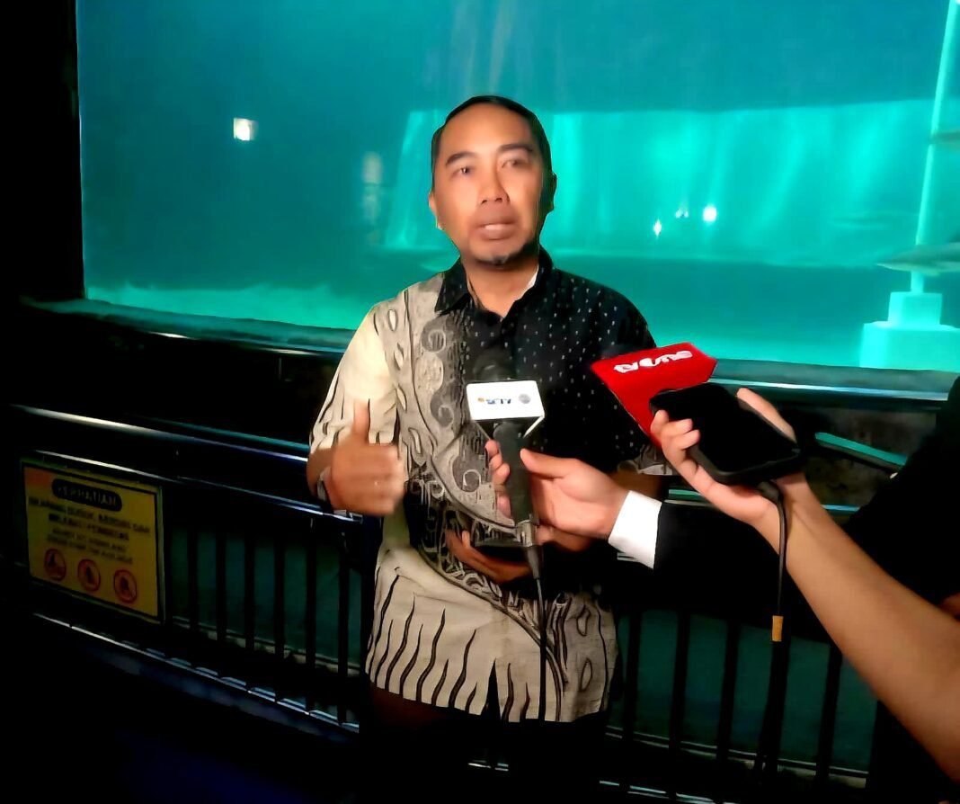 Panjat Pinang di Pantai? Hanya di Ancol, Meriahkan Kemerdekaan dengan Cara Baru Panjat Pinang di Pantai? Hanya di Ancol, Meriahkan Kemerdekaan dengan Cara Baru