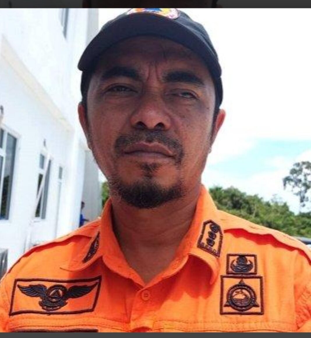 BPBD Aceh Barat Dirikan Tenda Untuk Korban Puting Beliung di Gampong Lueng Tanoh Tho BPBD Aceh Barat Dirikan Tenda Untuk Korban Puting Beliung di Gampong Lueng Tanoh Tho