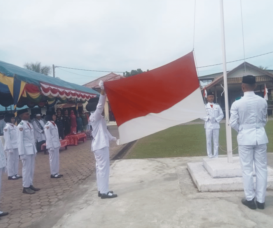 Upacara Detik-detik Proklamasi Kemerdekaan RI ke 80 di Kecamatan Meureubo Berjalan Penuh Khidmat Upacara Detik-detik Proklamasi Kemerdekaan RI ke 80 di Kecamatan Meureubo Berjalan Penuh Khidmat