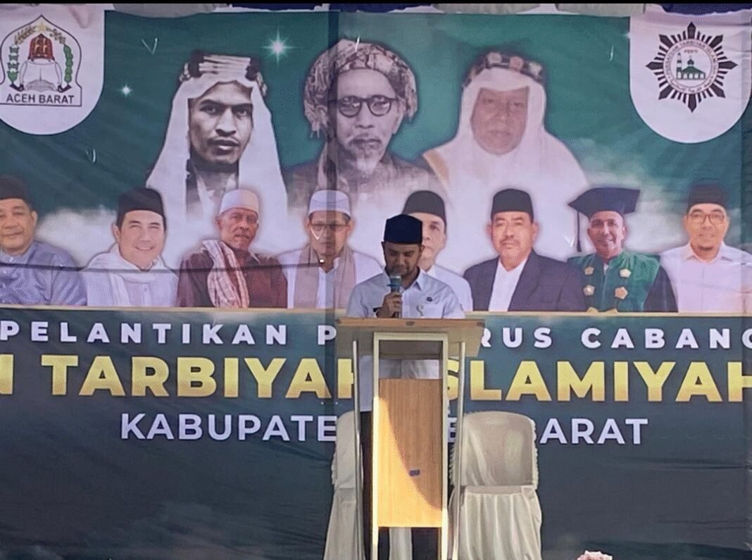 Wabup Said Fadheil Hadiri Pengukuhan Pengurus Cabang Persatuan Tarbiyah Islamiyah, Priode 2025-2028 Wabup Said Fadheil Hadiri Pengukuhan Pengurus Cabang Persatuan Tarbiyah Islamiyah, Priode 2025-2028