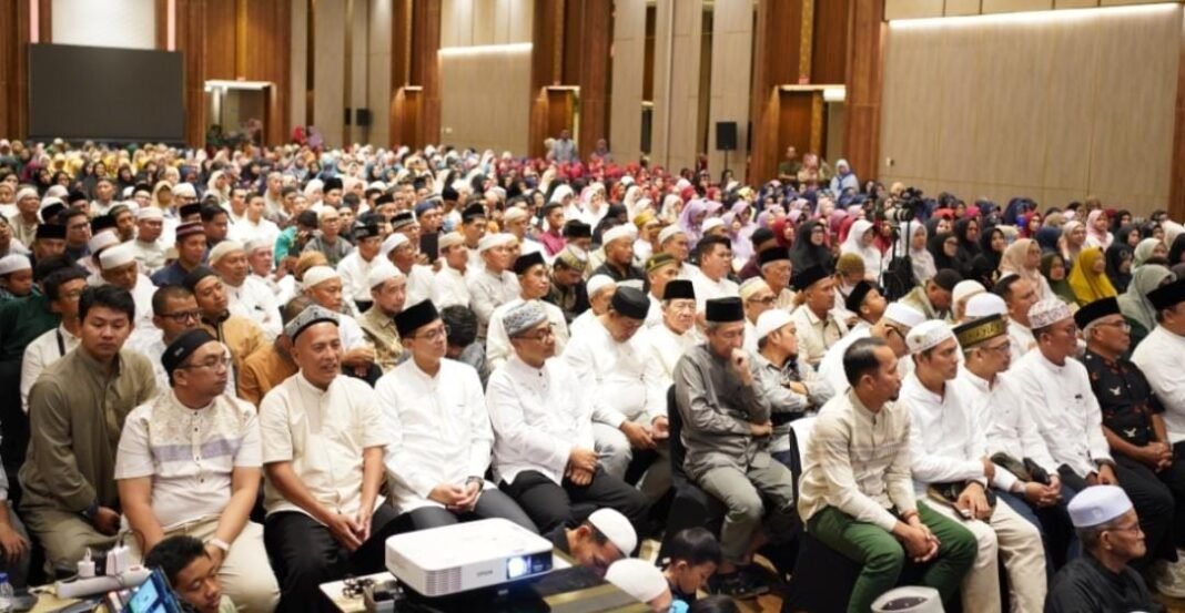 Aa Gym: Keikhlasan Jadikan Pekerjaan Ladang Ibadah, Pegadaian Wujudkan dalam Layanan Aa Gym: Keikhlasan Jadikan Pekerjaan Ladang Ibadah, Pegadaian Wujudkan dalam Layanan