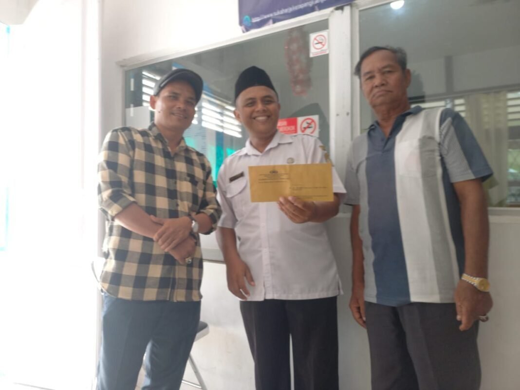 LBH Rumah Hukum Indonesia (RHI) Desak Polres Ketapang Tetapkan Status Lahan Menjadi Status Quo* LBH Rumah Hukum Indonesia (RHI) Desak Polres Ketapang Tetapkan Status Lahan Menjadi Status Quo*