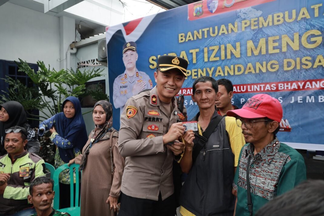 Satlantas Jember Beri Ruang Inklusi di HUT ke-70, SIM Gratis untuk Disabilitas Satlantas Jember Beri Ruang Inklusi di HUT ke-70, SIM Gratis untuk Disabilitas