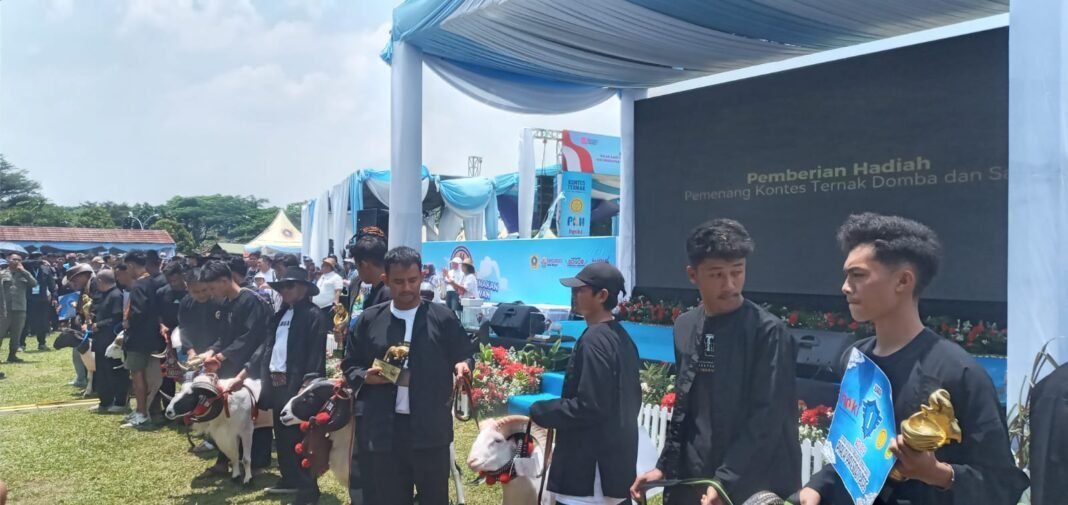 Puncak Peringatan Bulan Bakti Peternakan dan Kesehatan Hewan Ke-189 Tahun 2025 Puncak Peringatan Bulan Bakti Peternakan dan Kesehatan Hewan Ke-189 Tahun 2025