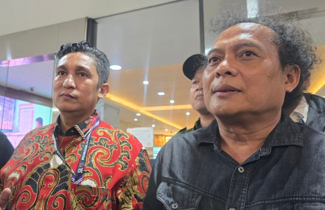 Firdaus Oiwobo, Sindir Hotman Paris: “Jangan Jumawa, Hari Apes Nggak Ada di Kalender” Firdaus Oiwobo, Sindir Hotman Paris: “Jangan Jumawa, Hari Apes Nggak Ada di Kalender”