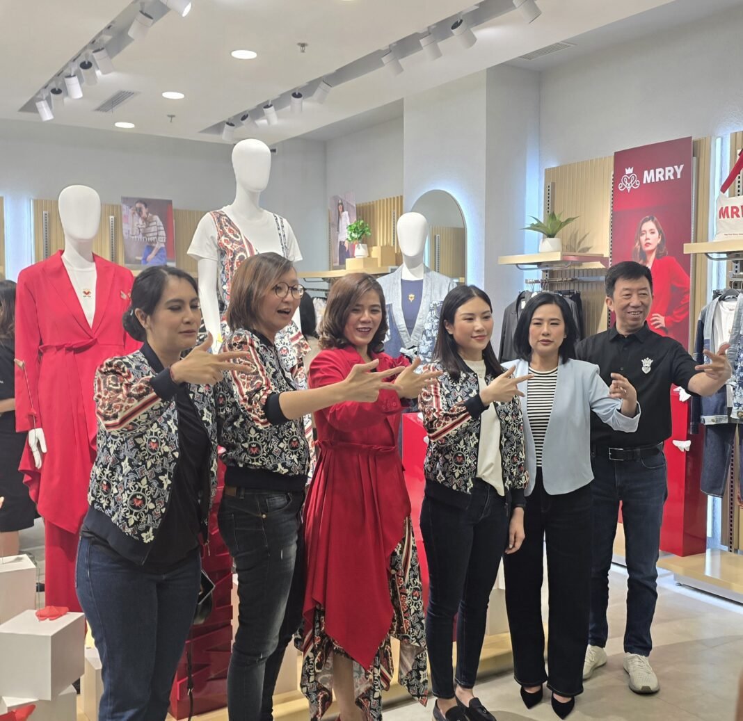 MRRY by Merry Riana Resmi Meluncur: Fashion Elegan dengan Sentuhan Inspirasi MRRY by Merry Riana Resmi Meluncur: Fashion Elegan dengan Sentuhan Inspirasi