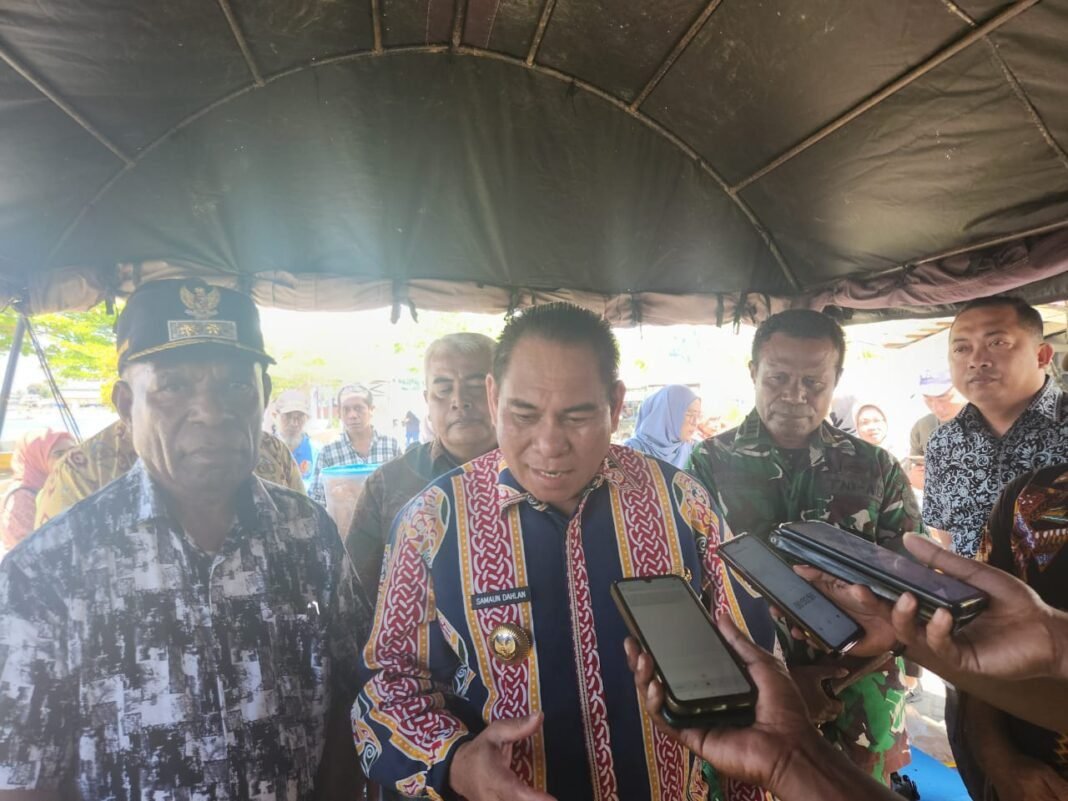 Pemda Fakfak Dukung Ekonomi Rakyat, Bupati Dorong KUR bagi masyarakat pelaku UMKM Pemda Fakfak Dukung Ekonomi Rakyat, Bupati Dorong KUR bagi masyarakat pelaku UMKM