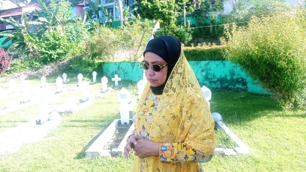 Rangkaian HUT ke-61, DPD II Golkar Fakfak Laksanakan Ziarah ke Makam Pahlawan. Rangkaian HUT ke-61, DPD II Golkar Fakfak Laksanakan Ziarah ke Makam Pahlawan.