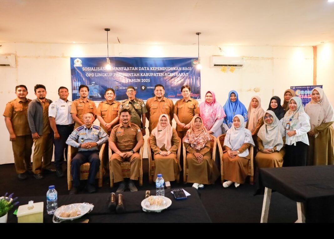 Pemkab Aceh Barat Gelar Sosialisasi Data Kependudukan Lintas Sektor Pemkab Aceh Barat Gelar Sosialisasi Data Kependudukan Lintas Sektor