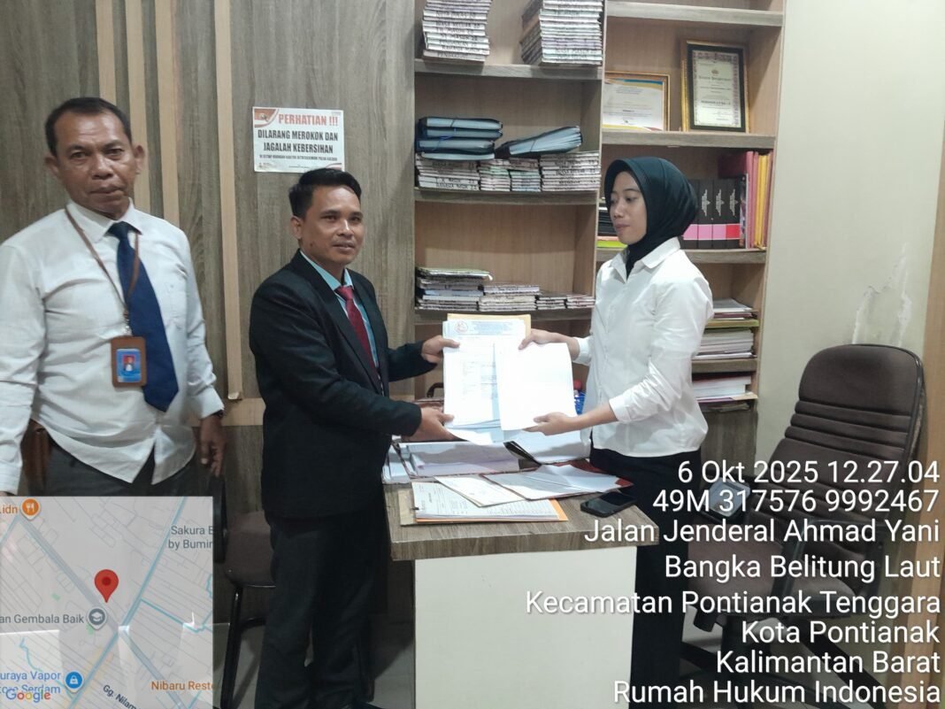 Rumah Hukum Indonesia Resmi Laporkan Oknum Ketua DPC IKADIN Ketapang Ke Polda Kalbar. Rumah Hukum Indonesia Resmi Laporkan Oknum Ketua DPC IKADIN Ketapang Ke Polda Kalbar.