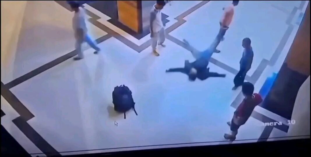 Mahasiswa Dianiaya hingga Tewas di Masjid Agung Sibolga, Dipicu karena Dilarang Tidur di Dalam Masjid Mahasiswa Dianiaya hingga Tewas di Masjid Agung Sibolga, Dipicu karena Dilarang Tidur di Dalam Masjid