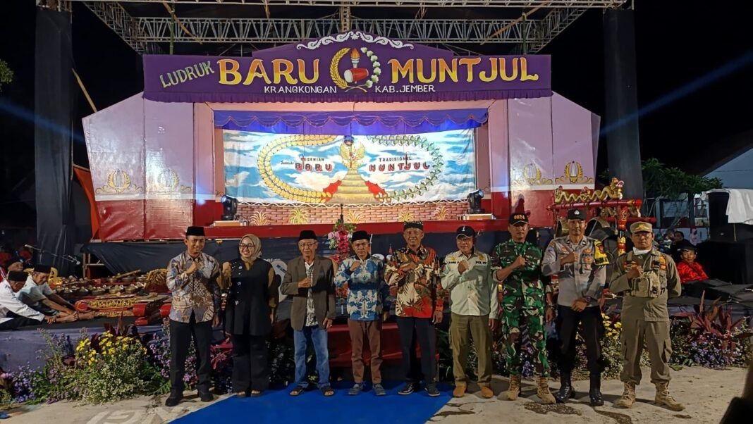Pagelaran Seni Umbulsari, Simbol Kebangkitan Kesenian Tradisional Jawa Timur Pagelaran Seni Umbulsari, Simbol Kebangkitan Kesenian Tradisional Jawa Timur
