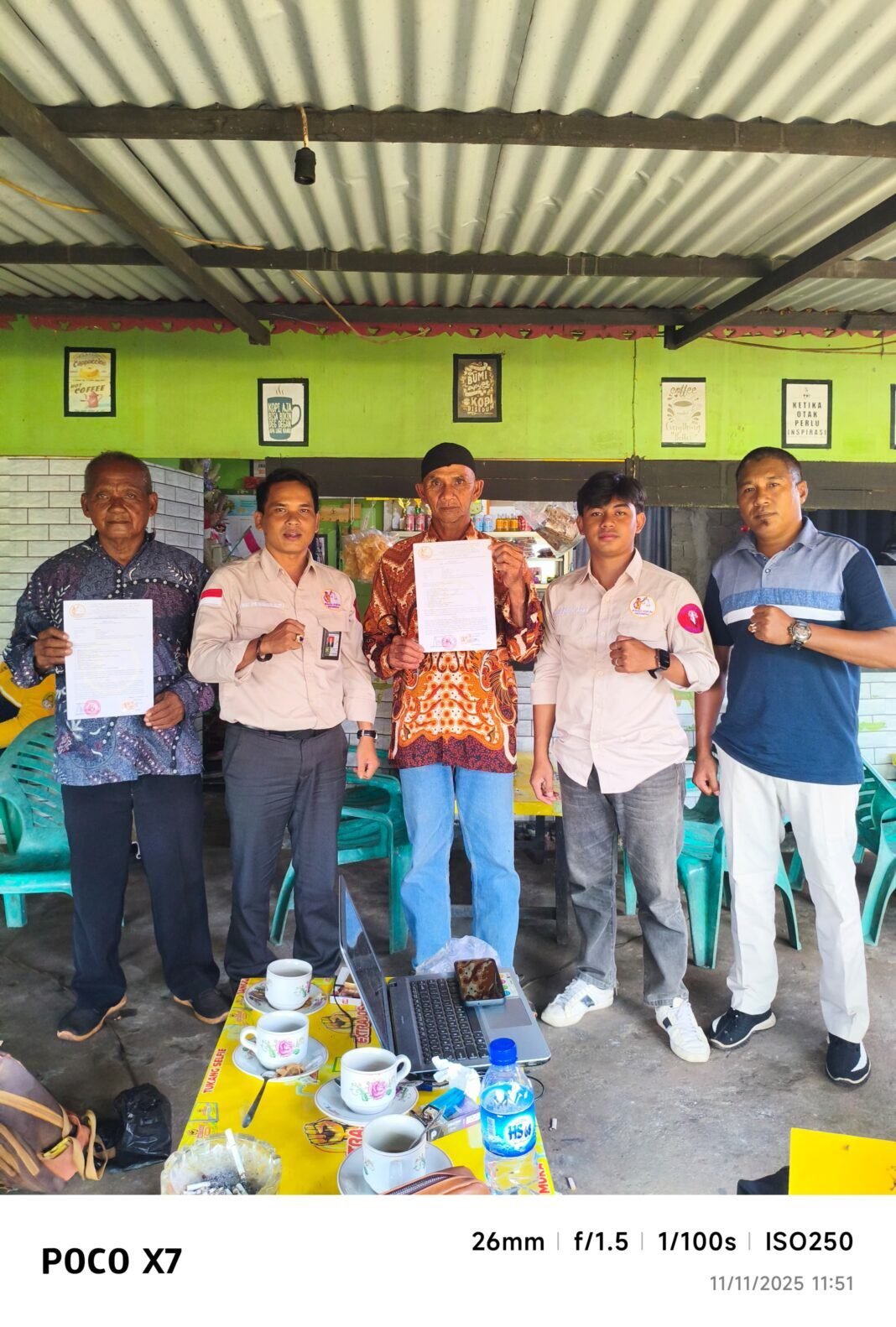 DPD RHUKI Resmi Terima Kuasa Warga Kendawangan, Terkat Dugaan Penggelapan Oleh Koperasi Rimba Sari DPD RHUKI Resmi Terima Kuasa Warga Kendawangan, Terkat Dugaan Penggelapan Oleh Koperasi Rimba Sari
