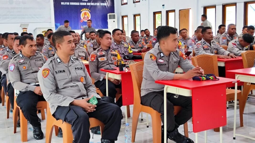 112 Peserta SIP Ikuti Pengambilan Sumpah dan Pakta Integritas di Polresta Tidore 112 Peserta SIP Ikuti Pengambilan Sumpah dan Pakta Integritas di Polresta Tidore