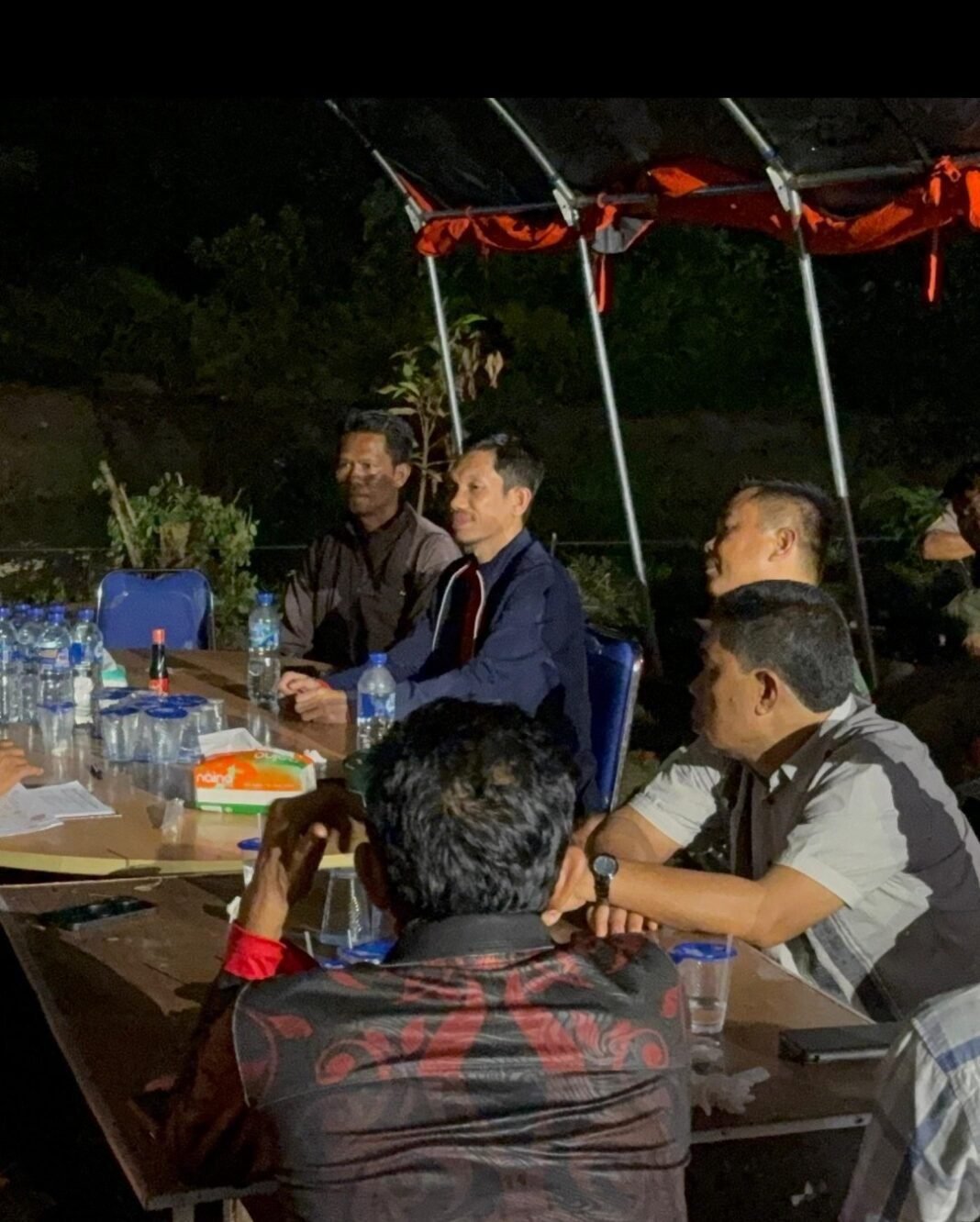 Bupati Tarmizi Pimpin Rapat Koordinasi Darurat Bersama Forkopimda Bahas Upaya Penanganan Banjir Bupati Tarmizi Pimpin Rapat Koordinasi Darurat Bersama Forkopimda Bahas Upaya Penanganan Banjir