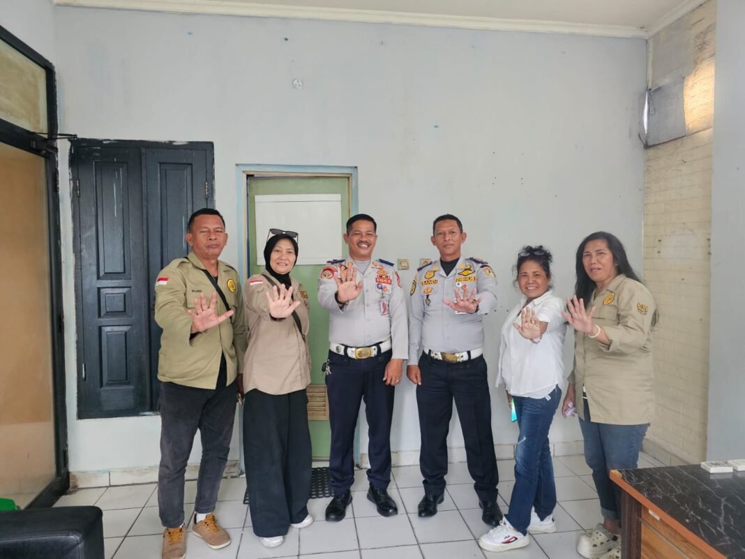Ketua Umum AJB Andi Mulyati Pananrangi SE,Audiensi Dengan Pejabat Baru Kepala Terminal Tanjung Priok Ketua Umum AJB Andi Mulyati Pananrangi SE,Audiensi Dengan Pejabat Baru Kepala Terminal Tanjung Priok