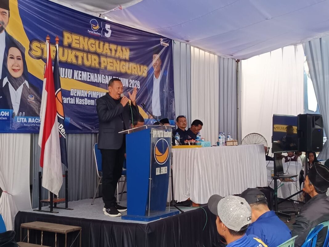 Sholawat Bersama, NasDem Jember Perkuat Kekompakan Pengurus Menuju Pemilu 2029 Sholawat Bersama, NasDem Jember Perkuat Kekompakan Pengurus Menuju Pemilu 2029