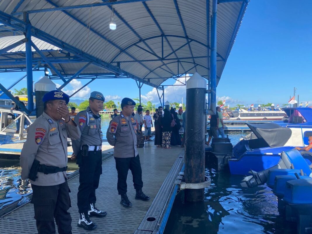 Malam Pertama Operasi Lilin Kie Raha 2025, Personel Amankan Kota Sofifi Malam Pertama Operasi Lilin Kie Raha 2025, Personel Amankan Kota Sofifi