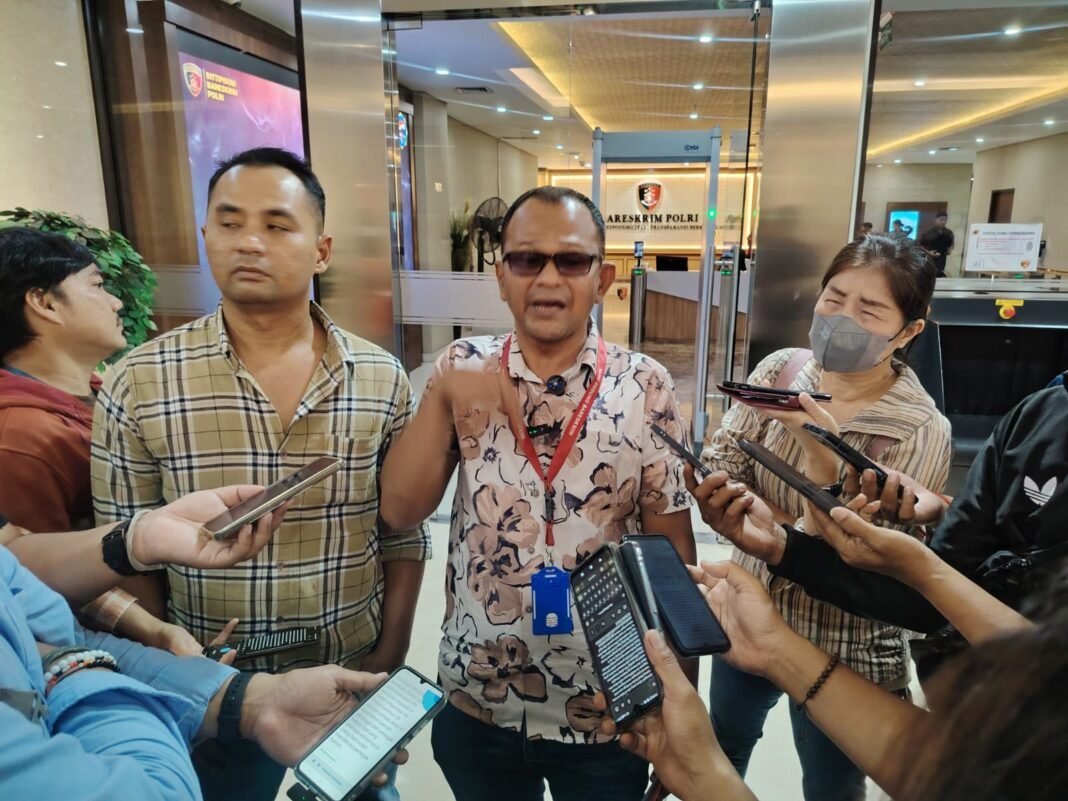 Ahmad Iskandar Tanjung Laporkan Dugaan Pencemaran Nama Baik ke Bareskrim Polri Ahmad Iskandar Tanjung Laporkan Dugaan Pencemaran Nama Baik ke Bareskrim Polri