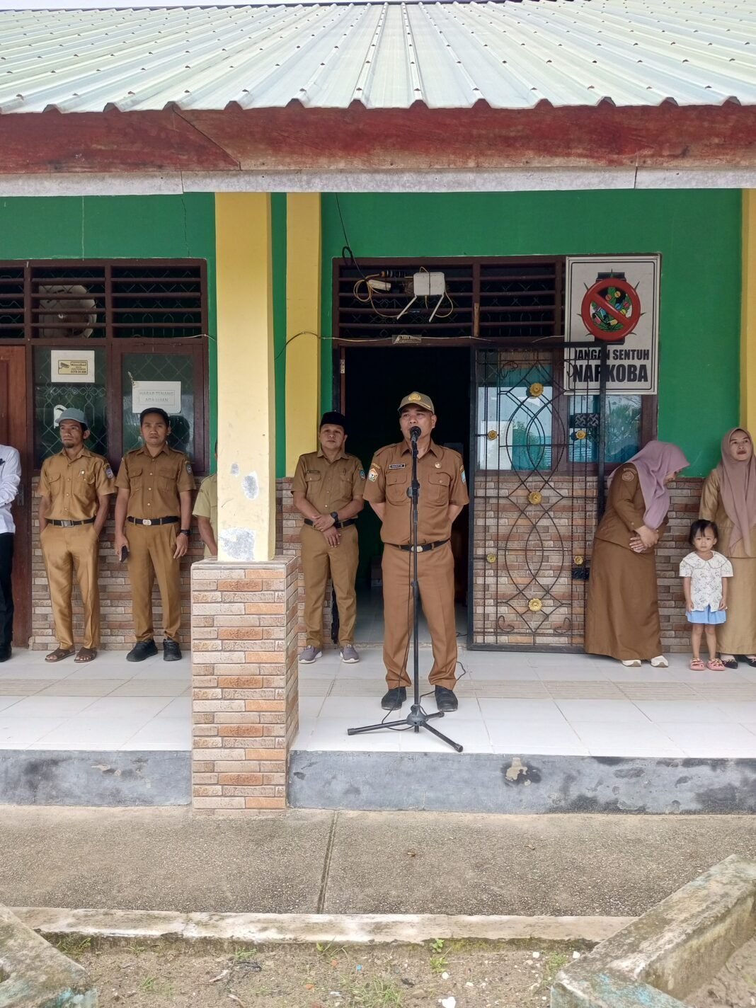 PEKAN OLAHRAGA SENI DAN RELIGIUS SMP NEGERI 41 KONSEL DI BUKA HARI INI PEKAN OLAHRAGA SENI DAN RELIGIUS SMP NEGERI 41 KONSEL DI BUKA HARI INI