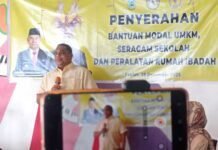 Fraksi Golkar DPR Provinsi PB Salurkan Bantuan, Langkah Nyata Kepedulian Untuk Warga Fakfak.