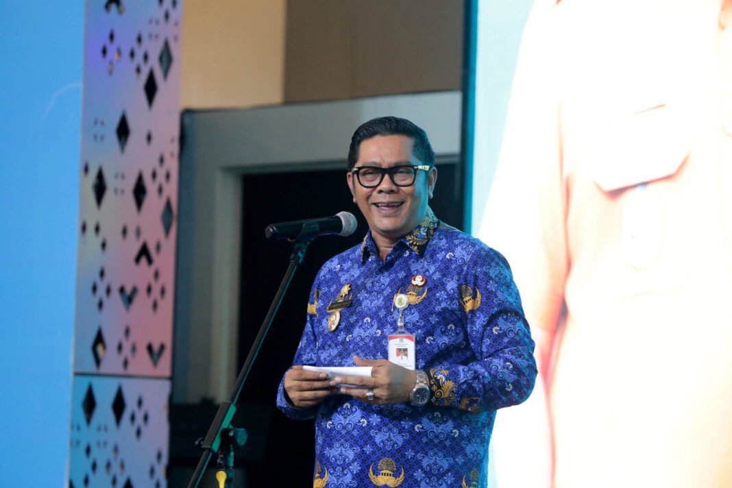 Maryono Ajak Perkuat Kolaborasi Lintas Sektor pada Peringatan Hari AIDS se-Dunia di Kota Tangerang Maryono Ajak Perkuat Kolaborasi Lintas Sektor pada Peringatan Hari AIDS se-Dunia di Kota Tangerang