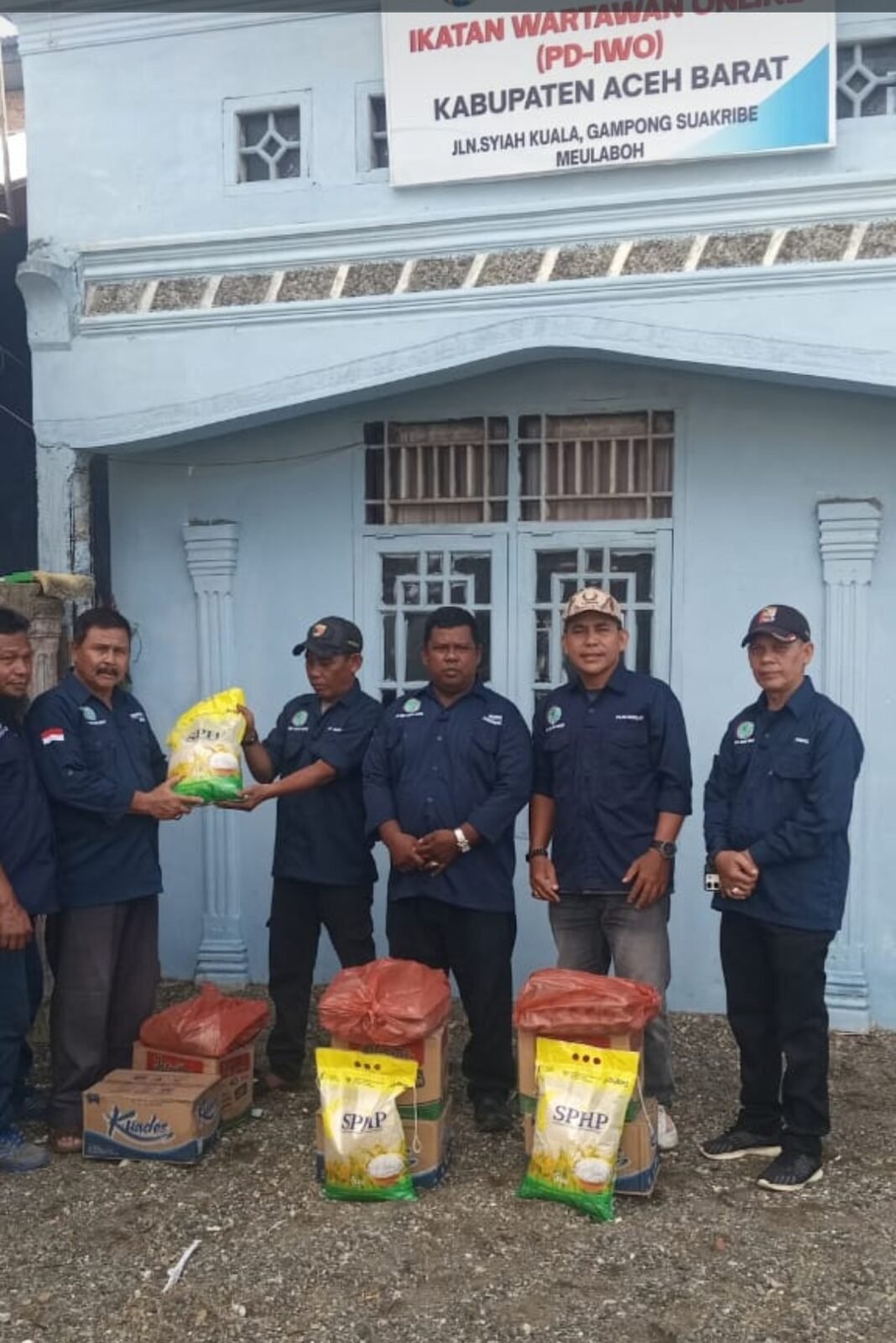 PD.IWO Aceh Barat Salurkan Bantuan Kepada Rekan Yang Terkena Musibah Banjir, PD.IWO Aceh Barat Salurkan Bantuan Kepada Rekan Yang Terkena Musibah Banjir,