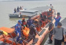 Lanal TBK Bersama Tim SAR Temukan Korban Laka Laut Di Hari Ke-3 Pasca Operasi SAR