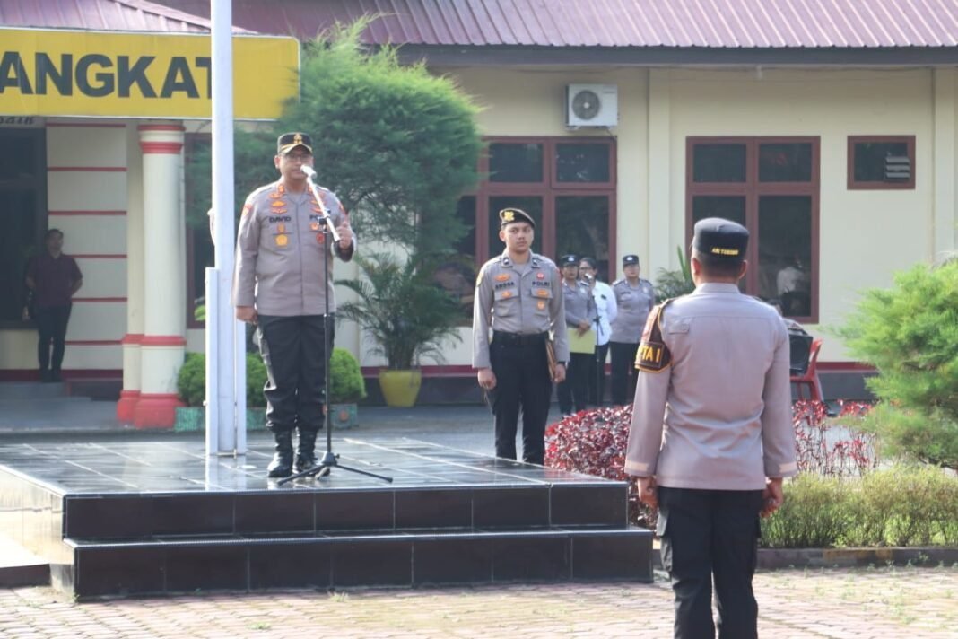 Kapolres Langkat Tekankan Integritas, Disiplin, dan Peningkatan Kinerja Personel Kapolres Langkat Tekankan Integritas, Disiplin, dan Peningkatan Kinerja Personel