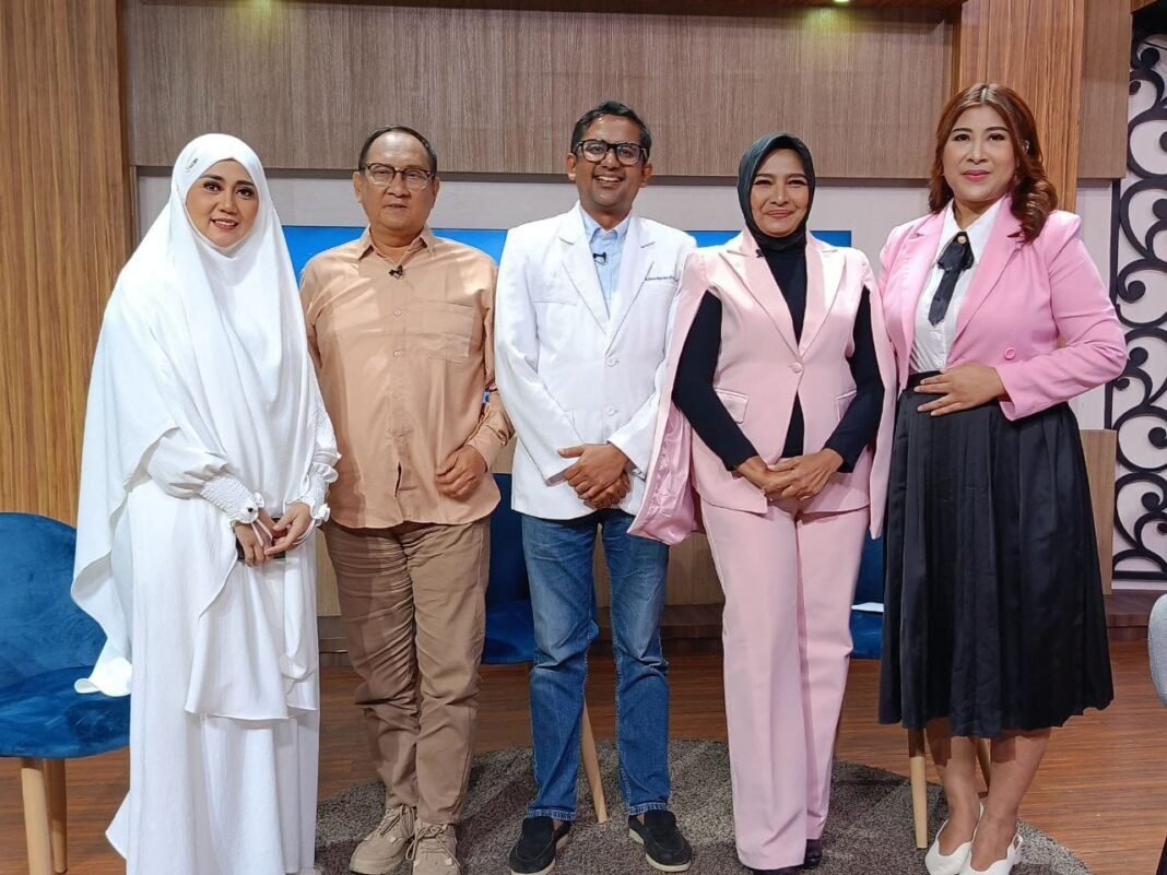 Aida Saskia Buka Suara soal Perjuangan Kanker dan Terapi Pendamping yang Dijalani Aida Saskia Buka Suara soal Perjuangan Kanker dan Terapi Pendamping yang Dijalani
