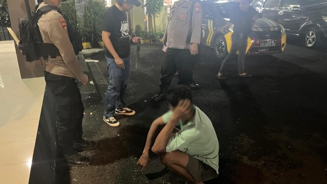 Sat Samapta Polres Ternate Amankan Terduga Pelaku Pengancaman* Sat Samapta Polres Ternate Amankan Terduga Pelaku Pengancaman*