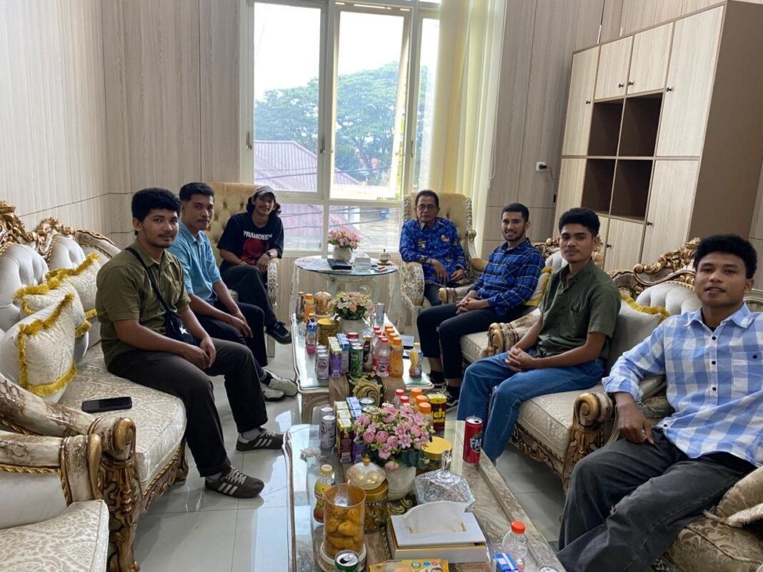 Aliansi Revolusi Agromaritim: Mahasiswa Bacan Barat dan Obi Soroti Persoalan Rute Kapal Venecia Aliansi Revolusi Agromaritim: Mahasiswa Bacan Barat dan Obi Soroti Persoalan Rute Kapal Venecia