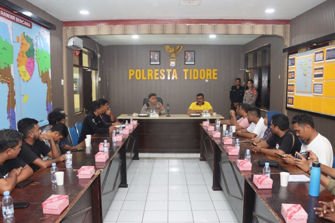 Lewat Coffee Morning, Kapolresta Tidore Pererat Sinergi dengan Wartawan Lewat Coffee Morning, Kapolresta Tidore Pererat Sinergi dengan Wartawan